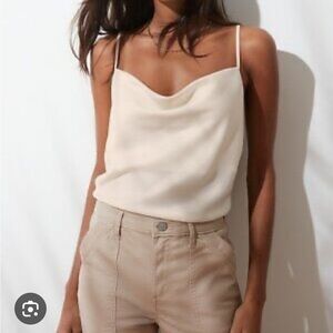 nwt banana republic Silky Cowl Neck Camisole Top size XS white